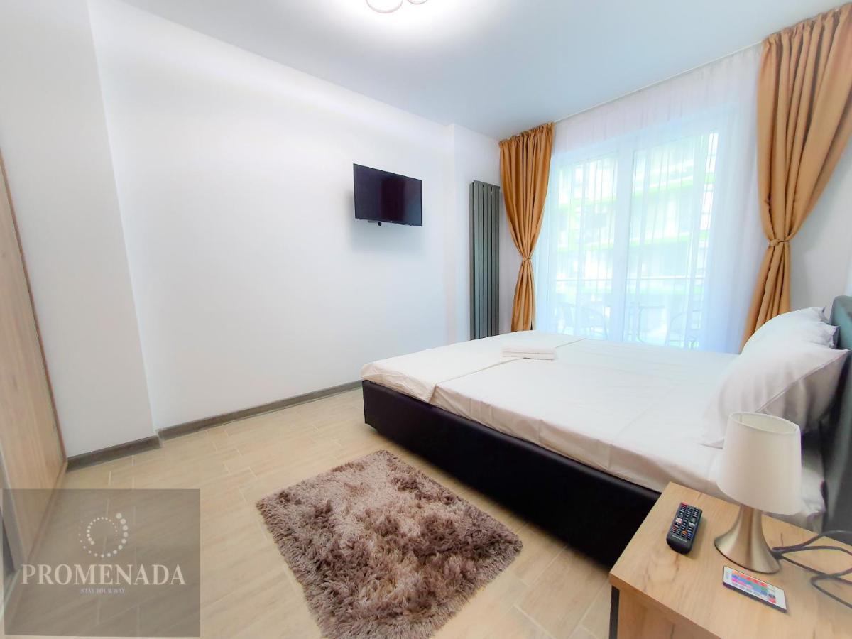 Sunfest Aparthotel Pool & Spa Mamaia Nord ナボダリ エクステリア 写真