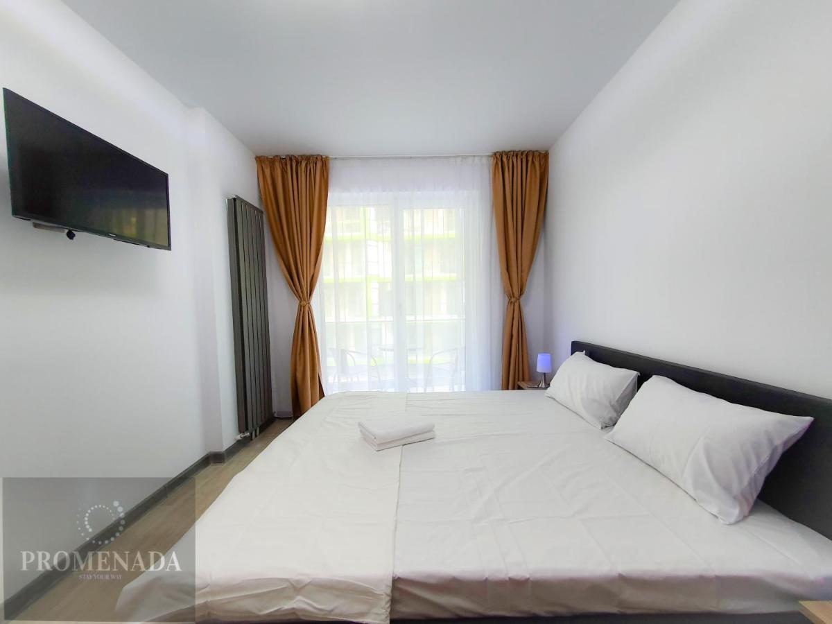 Sunfest Aparthotel Pool & Spa Mamaia Nord ナボダリ エクステリア 写真