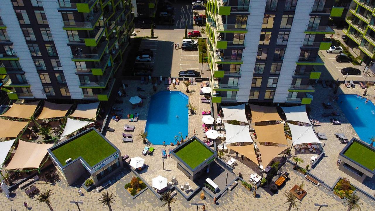 Sunfest Aparthotel Pool & Spa Mamaia Nord ナボダリ エクステリア 写真
